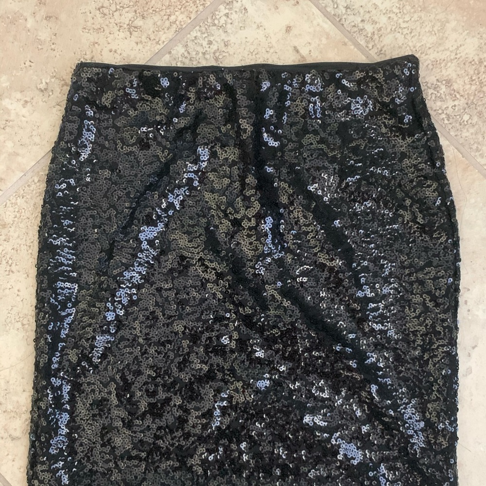 H&M sparkly skirt